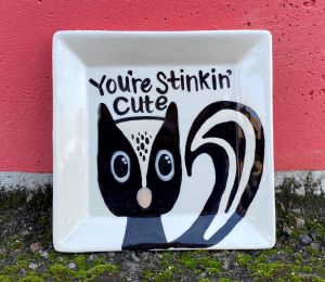 Newcity Skunk Plate